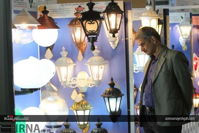 گزارش تصویری از برگزاری نخستین نمایشگاه توانمندی های صنایع کوچک و متوسط تهران