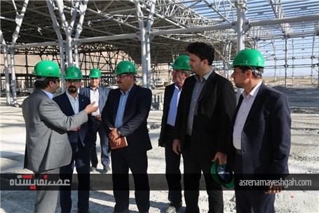 بازدید رییس و جمعی از اعضای کمیسیون اقتصادی شورای اسلامی شهر اصفهان از پروژه نمایشگاه