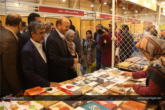 گزارش تصویری افتتاح نمایشگاه کتاب قزوین