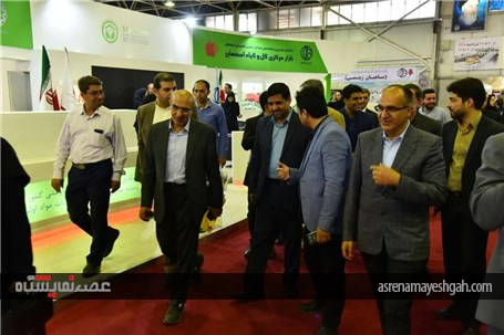 گزارش تصویری حضور مسئولان در آیین افتتاح هفتمین نمایشگاه تخصصی گل و گیاه اصفهان