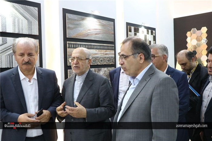 گزارش تصویری بازدید نعمت‌زاده از نمایشگاه کاشی و سرامیک