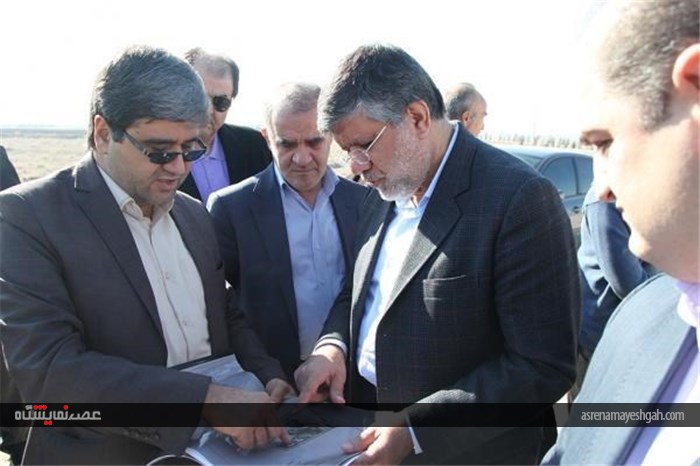 بازدید قائم مقام وزیر صنعت از پروژه نمایشگاه بزرگ اصفهان