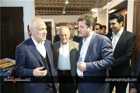 گزارش تصویری از افتتاح هفتمین نمایشگاه در و پنجره وصنایع وابسته