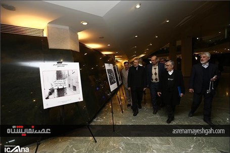 گزارش تصویری بازدید رییس مجلس از نمایشگاه کتاب، اسناد و عکس‌های انقلاب اسلامی