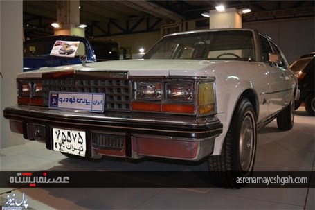 گزارش تصویری یک مدل کادیلاک قدیمی در نمایشگاه صنعت خودرو