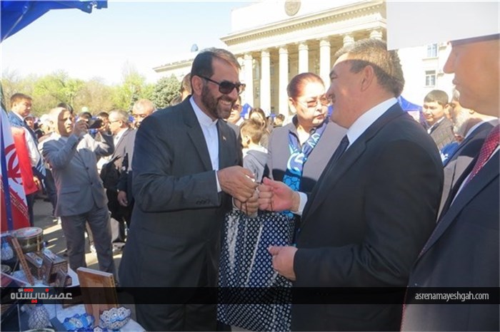 وزارت امور خارجه قرقیزستان نمایشگاه خیریه نوروزی برگزار کرد