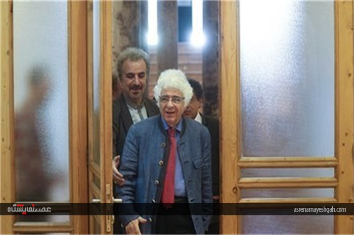 نشست خبری چکناواریان در مورد نمایشگاه بوم موسیقی