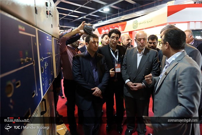 گزارش تصویری بازدید وزیر نیرو از پانزدهمین نمایشگاه بین المللی صنعت برق