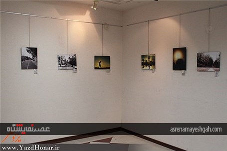گزارش تصویری نمایشگاه &#171;عکاسی در گرافیک&#187; درحوزه هنری یزد
