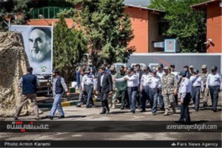 گزارش تصویری بازدید وزیر دفاع از نمایشگاه دستاوردهای پدافند هوایی قرارگاه خاتم