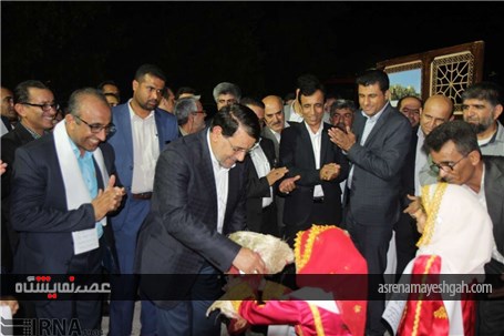 گزارش تصویری افتتاح نمایشگاه هجدهمین جشنواره خیرین مدرسه ساز هرمزگان