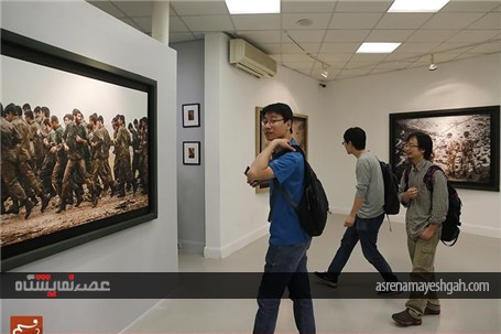 گزارش تصویری نمایشگاه عکس ایستاده در غبار