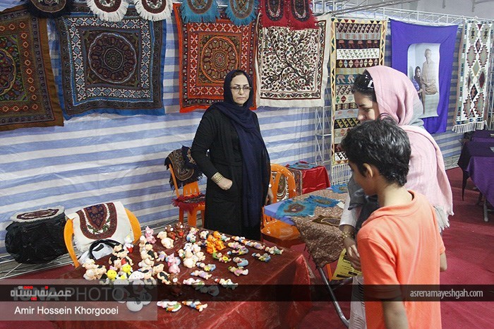 گزارش تصویری برگزاری نمایشگاه صنایع دستی در بندرعباس