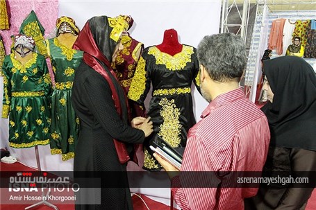 گزارش تصویری برگزاری نمایشگاه صنایع دستی در بندرعباس