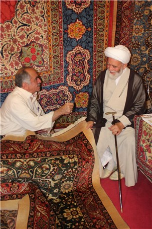 گزارش تصویری بازدید حضرت آیت اله محمدی نماینده محترم ولی فقیه در استان همدان از یازدهمین نمایشگاه تخ