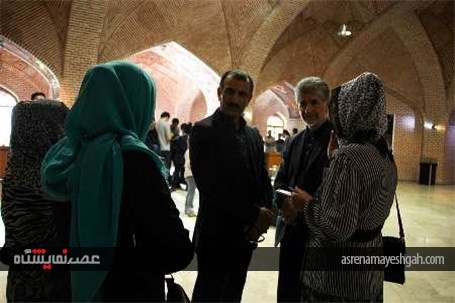 گزارش تصویری افتتاح نمایشگاه سنگ های قیمتی در نگارخانه خطایی اردبیل