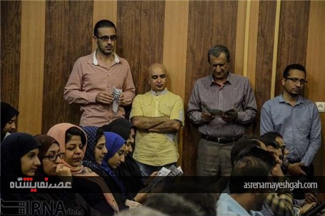 گزارش تصویری افتتاح نمایشگاه آثار نقاشان معاصر در لارستان