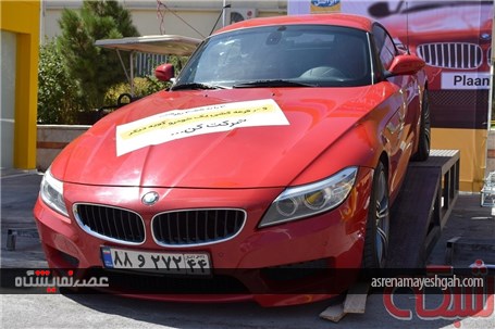 ایرانسل در نمایشگاه تلکام BMW Z4 جایزه می‌دهد