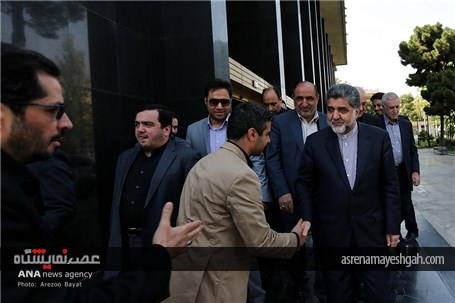 گزارش تصویری بازدید استاندار و فرماندار تهران از نمایشگاه هنر تدبیر