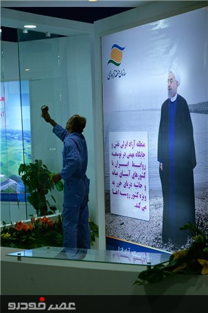گزارش تصویری از آماده سازی غرفه های شرکت کنندگان در نمایشگاه کیش اینوکس 2016