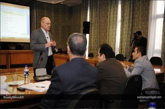 گزارش تصویری نخستین دوره جامع مدیریت نمایشگاهی 1389 ( 2 )