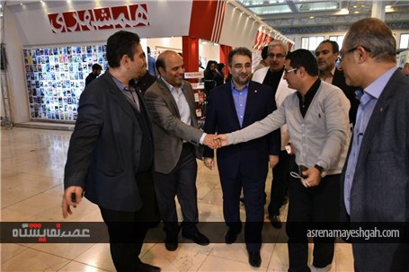 دیدار مدیران ارشد اقتصادی وصنعتی از غرفه پایگاه خبری &#171;عصر نمایشگاه&#187; و ماه نامه نمایشگاه
