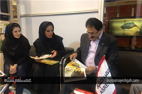 دیدار مدیران ارشد اقتصادی وصنعتی از غرفه پایگاه خبری &#171;عصر نمایشگاه&#187; و ماه نامه نمایشگاه