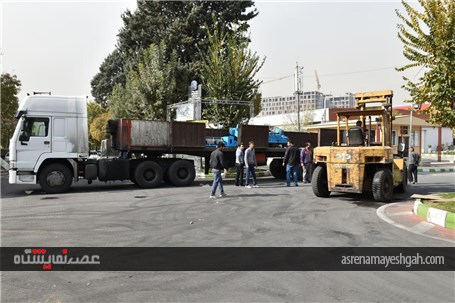 گزارش تصویری از ساخت و ساز غرفه های یازدهمین نمایشگاه بین المللی قطعات، لوازم و مجموعه های خودرو