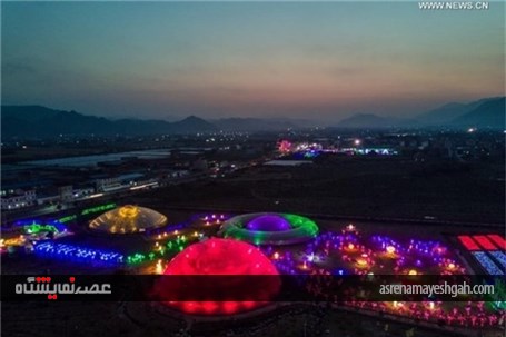 گزارش تصویری رونمایی از ده‌ها هزار چراغ گل رز در نمایشگاه نور چین