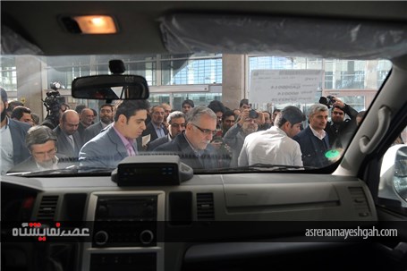گزارش تصویری افتتاح نخستین نمایشگاه توانمندی‌های صنعت حمل و نقل درون شهری در شهر آفتاب