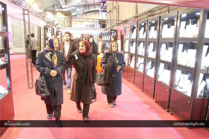 گزارش تصویری استقبال همدانی ها در نخستین روز شانزدهمین نمایشگاه کالای خانگی و بازرگانی همدان