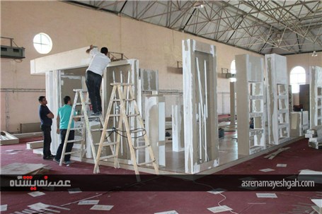 گزارش تصویری آغاز عملیات غرفه سازی اولین نمایشگاه خودرو ،قطعات و صنایع وابسته بوشهر