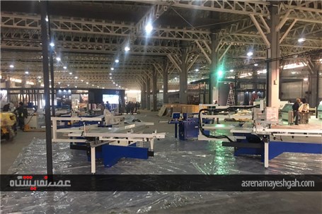 گزارش تصویری از آماده سازی غرفه های نمایشگاه بین المللی صنایع چوب، ماشین آلات و تجهیزات وابسته