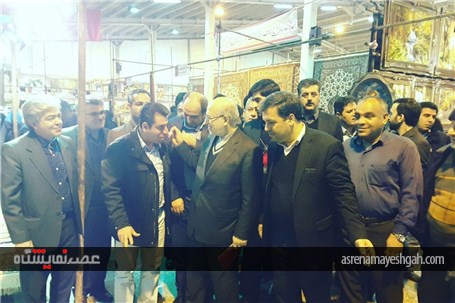 بازدید وزیرصنعت معدن و تجارت از نهمین نمایشگاه سراسری فرش دستباف اراک