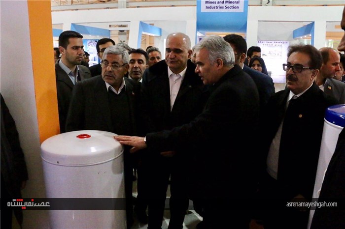 بازدید وزیر اقتصاد جمهورى آذربایجان از محل دائمى نمایشگاه توانمندى هاى استان آذربایجان غربى