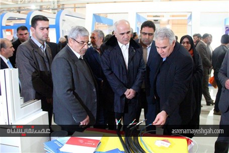 بازدید وزیر اقتصاد کشور جمهورى آذربایجان و وزیر ارتباطات و فناوری اطلاعات ایران از نمایشگاه توانمند
