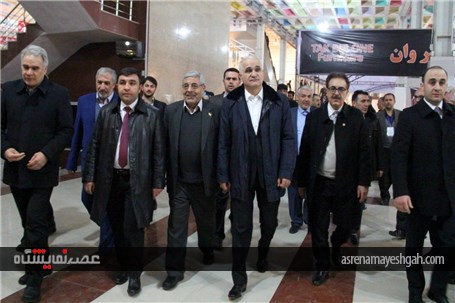 بازدید وزیر اقتصاد کشور جمهورى آذربایجان و وزیر ارتباطات و فناوری اطلاعات ایران از نمایشگاه توانمند