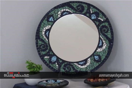 گزارش تصویری از برپایی نمایشگاه معرق کاشی در نگارخانه بیرجند