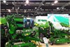 گزارش تصویری از ماشین آلات کشاورزی غول پیکر در نمایشگاه کشاورزی پاریس