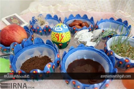 گزارش تصویری برگزاری نمایشگاه تخم مرغ های رنگی در مدارس تبریز