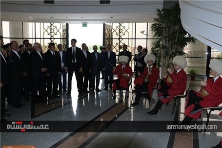 گزارش تصویری از نمایشگاه عکس سالروز برقراری روابط دیپلماتیک ترکمنستان و ایران در عشق آباد
