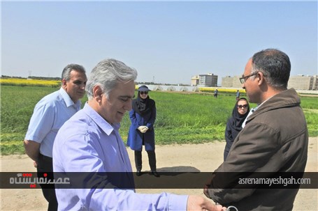 گزارش تصویری بازدید مدیران وزارت جهاد و کشاورزی. از آماده سازی نخستین نمایشگاه روزهای مزرعه ایران