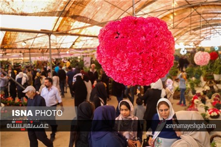 گزارش تصویری از پانزدهمین نمایشگاه گل محلات