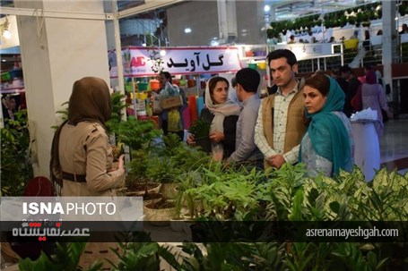 گزارش تصویری استقبال مردمی از نمایشگاه تخصصی گل و گیاه در ارومیه