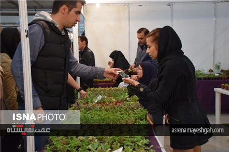 گزارش تصویری استقبال مردمی از نمایشگاه تخصصی گل و گیاه در ارومیه