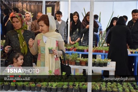 گزارش تصویری استقبال مردمی از نمایشگاه تخصصی گل و گیاه در ارومیه