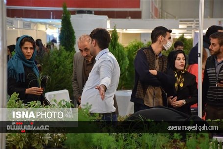 گزارش تصویری استقبال مردمی از نمایشگاه تخصصی گل و گیاه در ارومیه