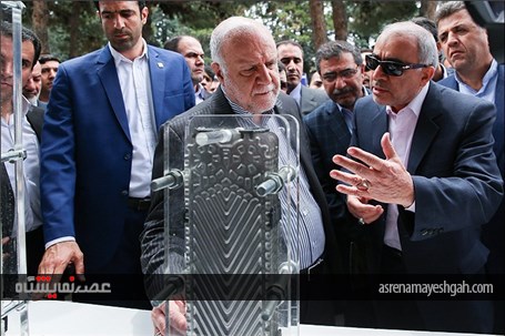 بازدید وزیر نفت از بیست و دومین نمایشگاه بین المللی نفت، گاز، پالایش و پتروشیمی