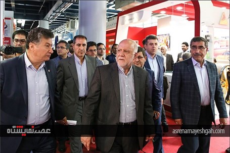 بازدید وزیر نفت از بیست و دومین نمایشگاه بین المللی نفت، گاز، پالایش و پتروشیمی