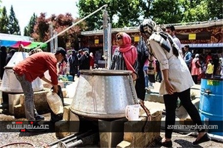 جشنواره گلاب گیری